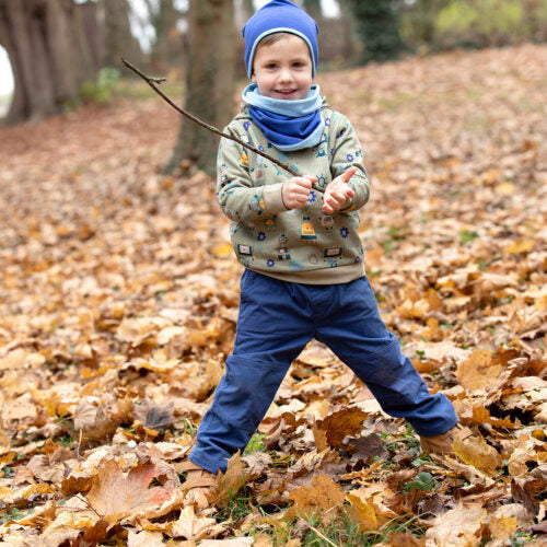 Webhose mit Jerseyfutter und doppelten Knien in dark cobalt. Warm!